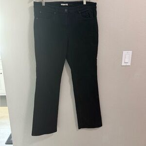 Eileen Fisher Black Stretch Straight-Leg Pants/Jeans – Women’s M